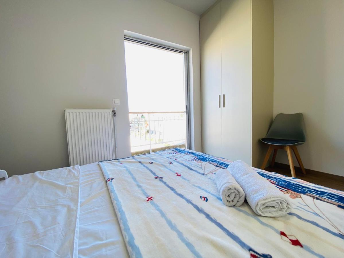 Appartement 地铁站旁,免费停车位,距机场15分钟车程,独享80平米露台和美景,星空帐篷,舒适淋浴,宽敞3间房3张双人床公寓 Athènes